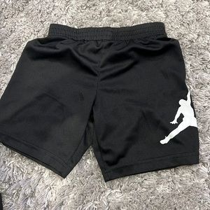 Jorden size L(7) kids basketball shorts.